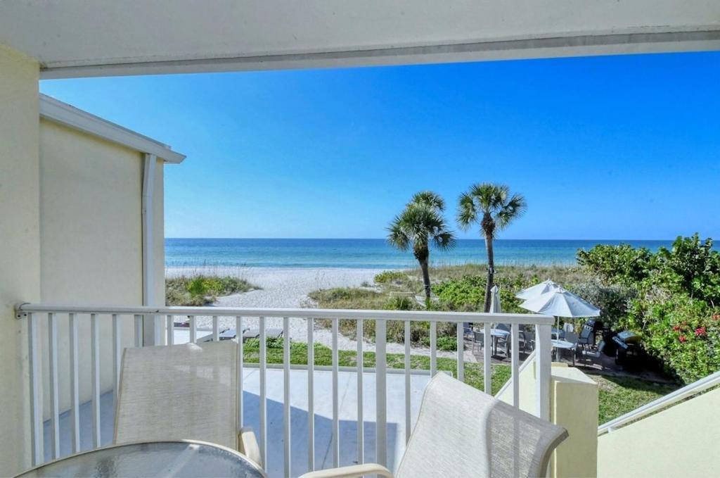 Laplaya 201C Breathtaking Gulf Panorama From This Corner End Unit With A Private Stairway To The Beach Longboat Key Eksteriør bilde